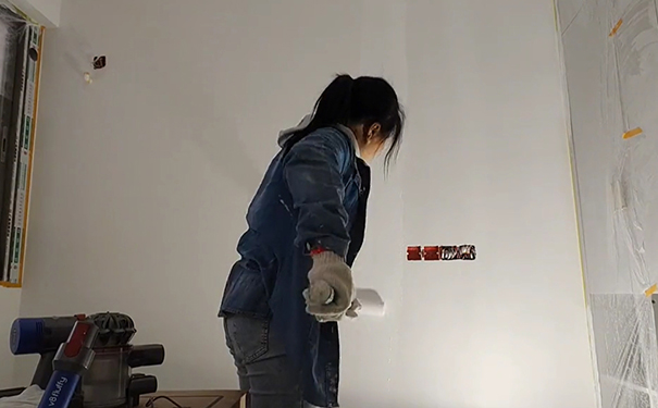 無機涂料需要刷底漆嗎?