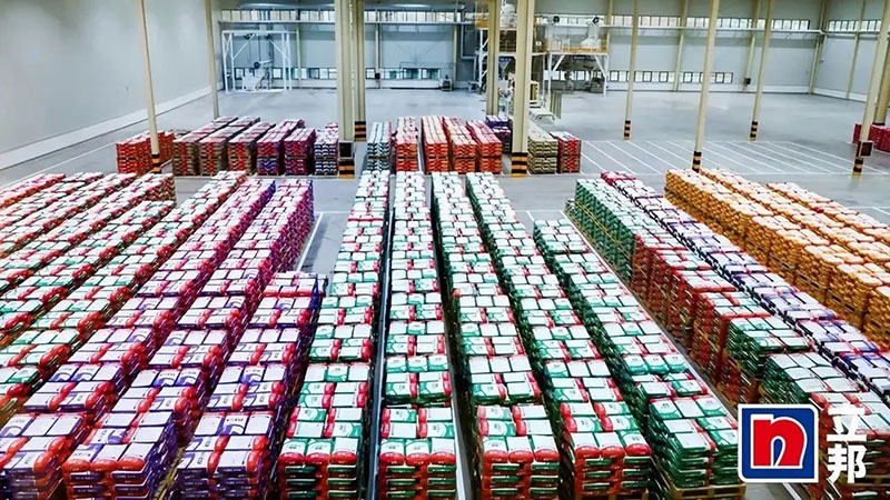 外墻彈性膩?zhàn)优l(fā)廠家電話是多少?